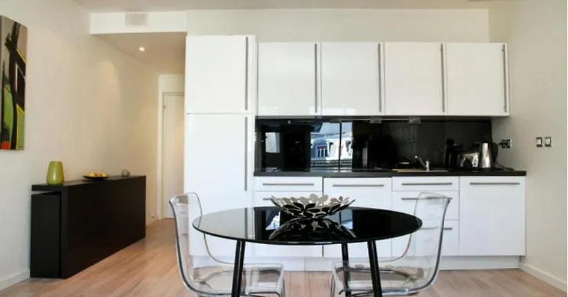 Apartamento Studio Champs-elysees Paris