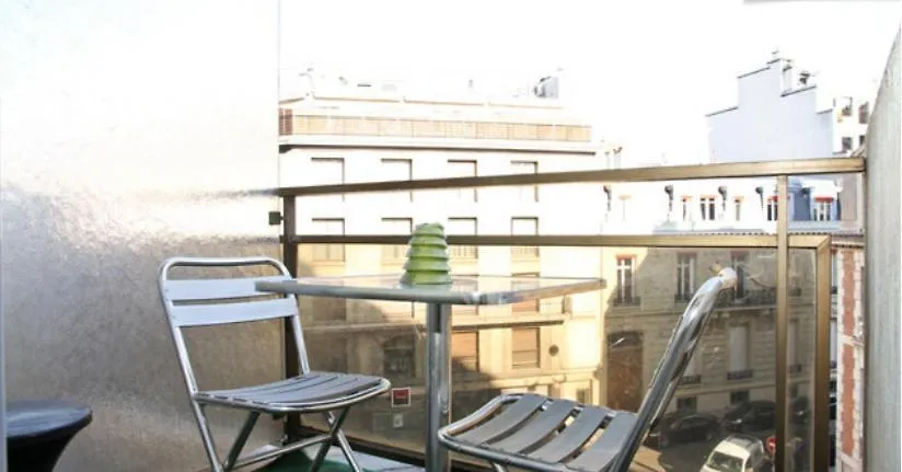 Studio Champs-elysees Apartment Paris